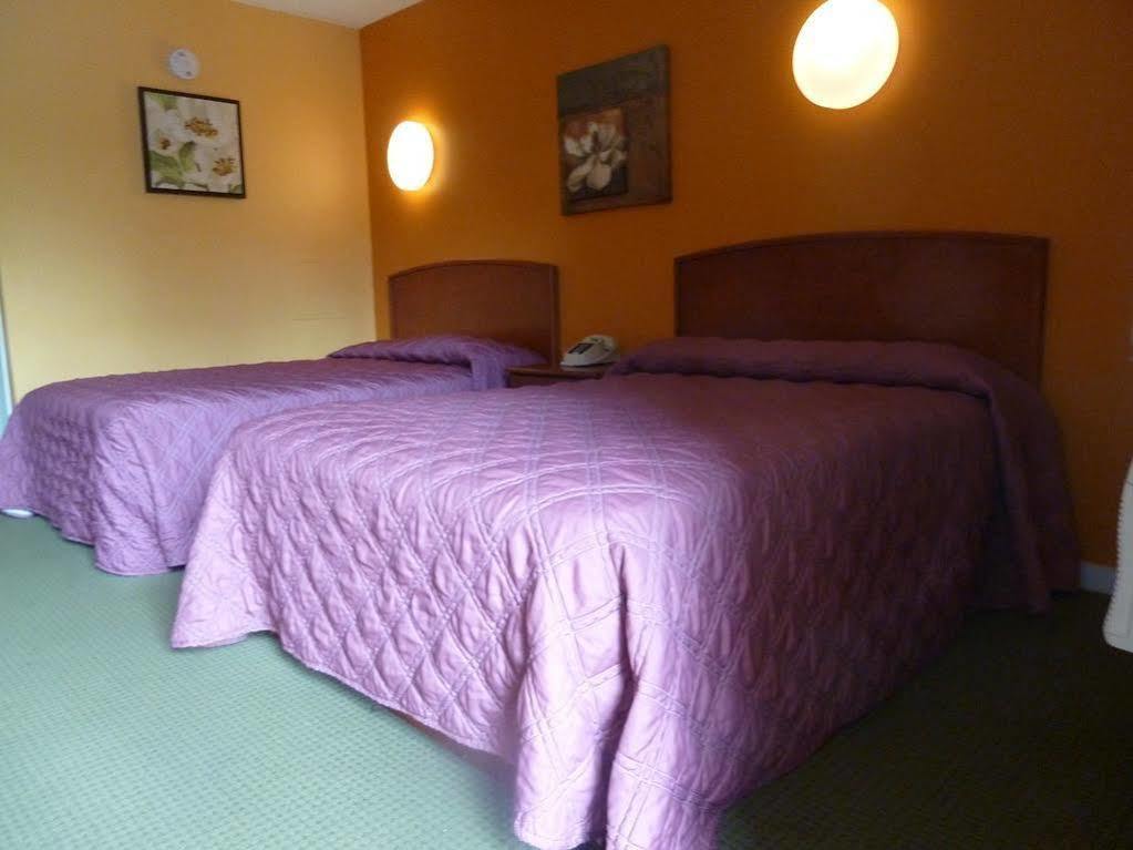 Lakeland Inn - Bohemia Eksteriør billede
